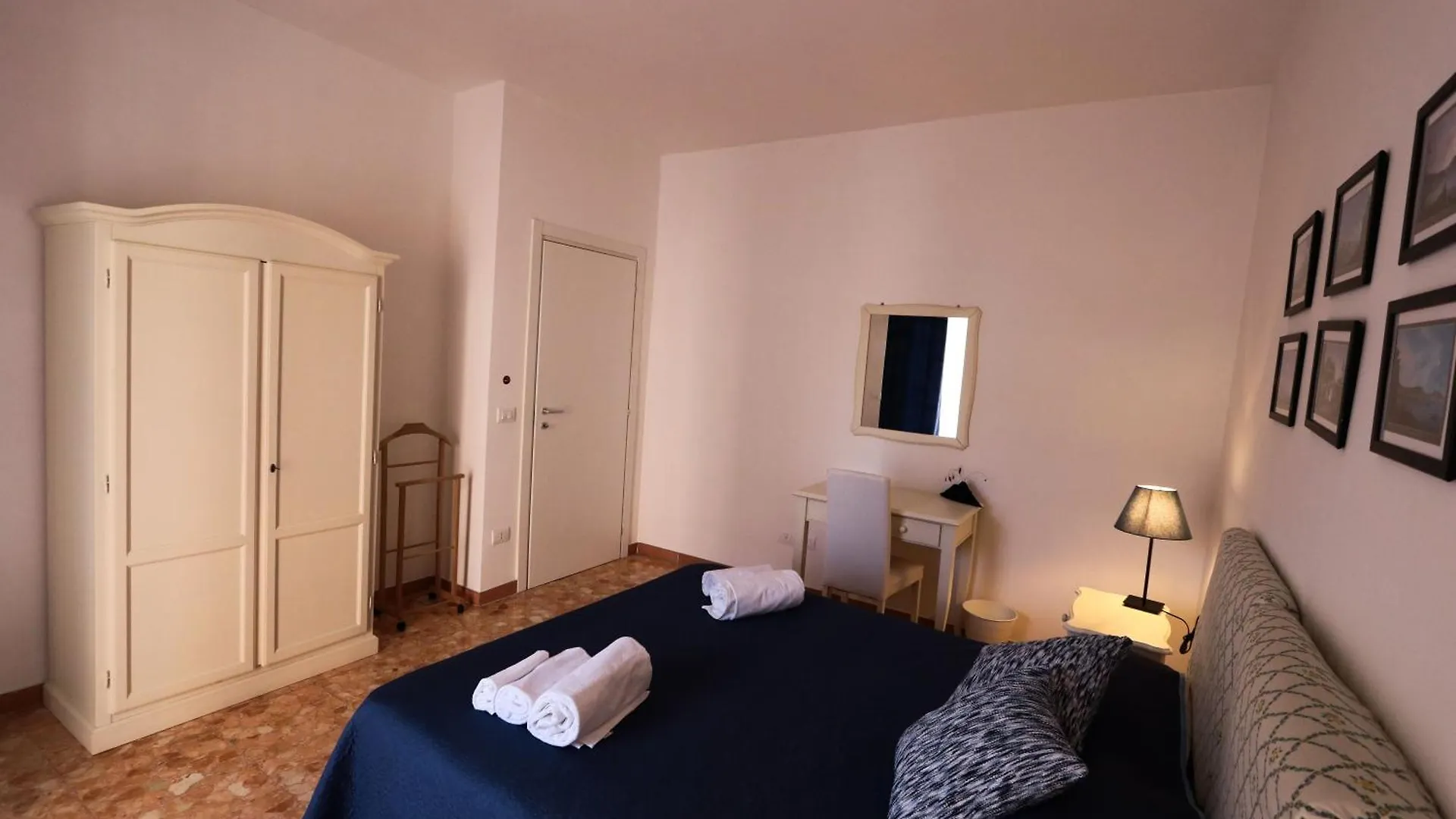La Tua Casa Tra I Musei Daire Napoli